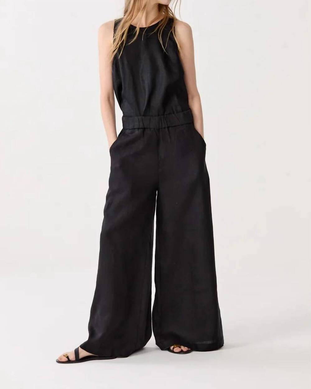 NEW LANHTROPY yves linen top in black